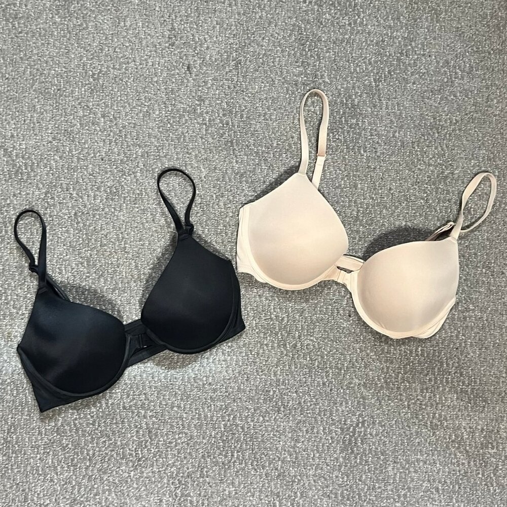 Victoria’s Secret PINK Wear Everywhere Bra Set of 2